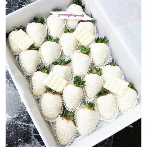 20pcs White Choc Lover Chocolate Strawberries Gift Box